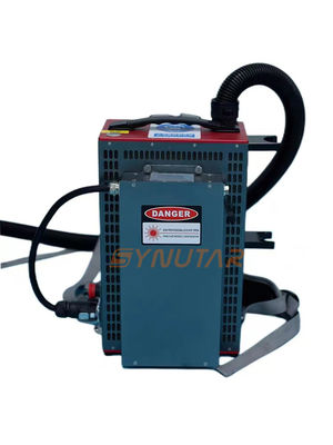 금속 소형 휴대용 레이저 청소 기계 2000W 물 냉각 시스템